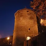 Stachelburg Apartman *